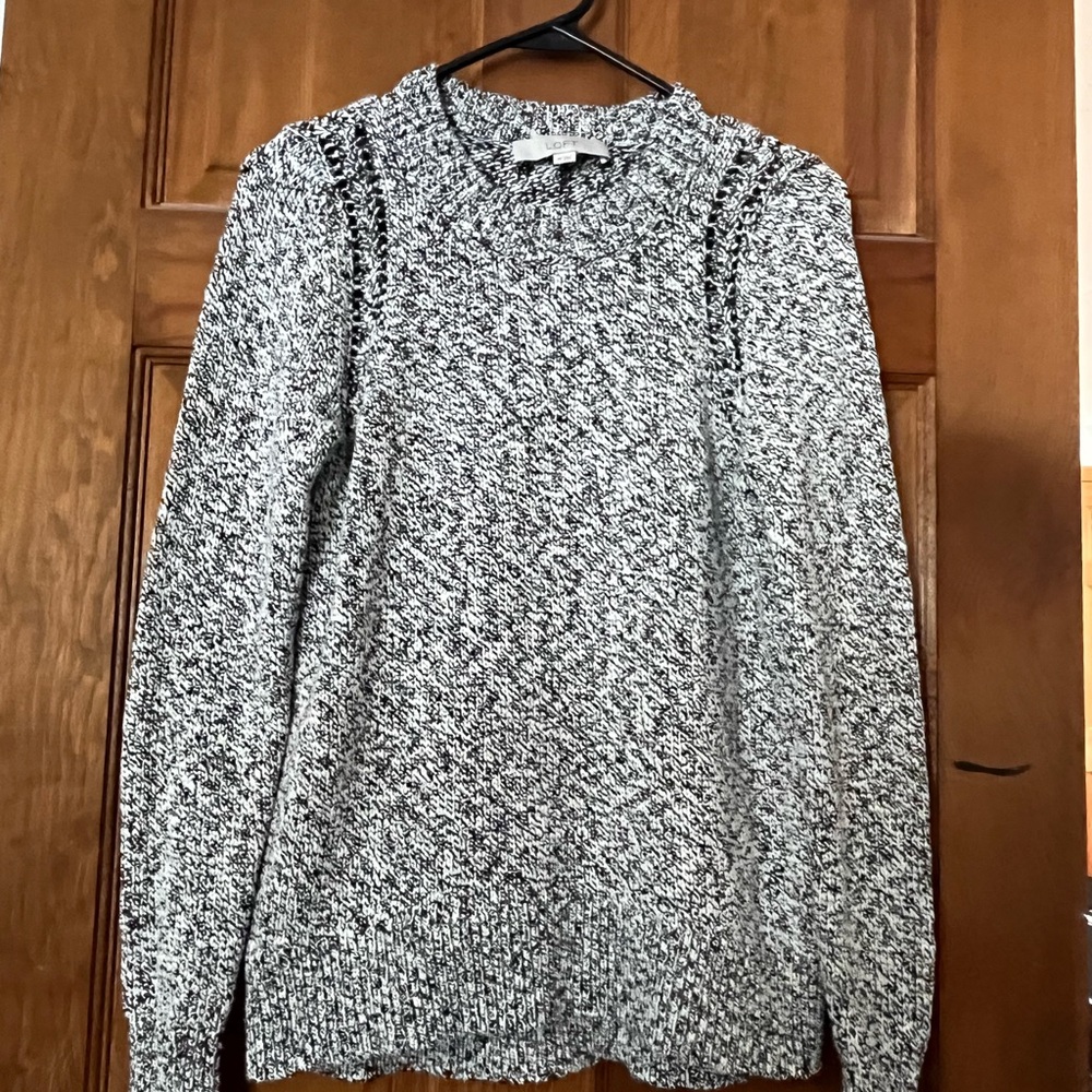 Long sleeve sweater